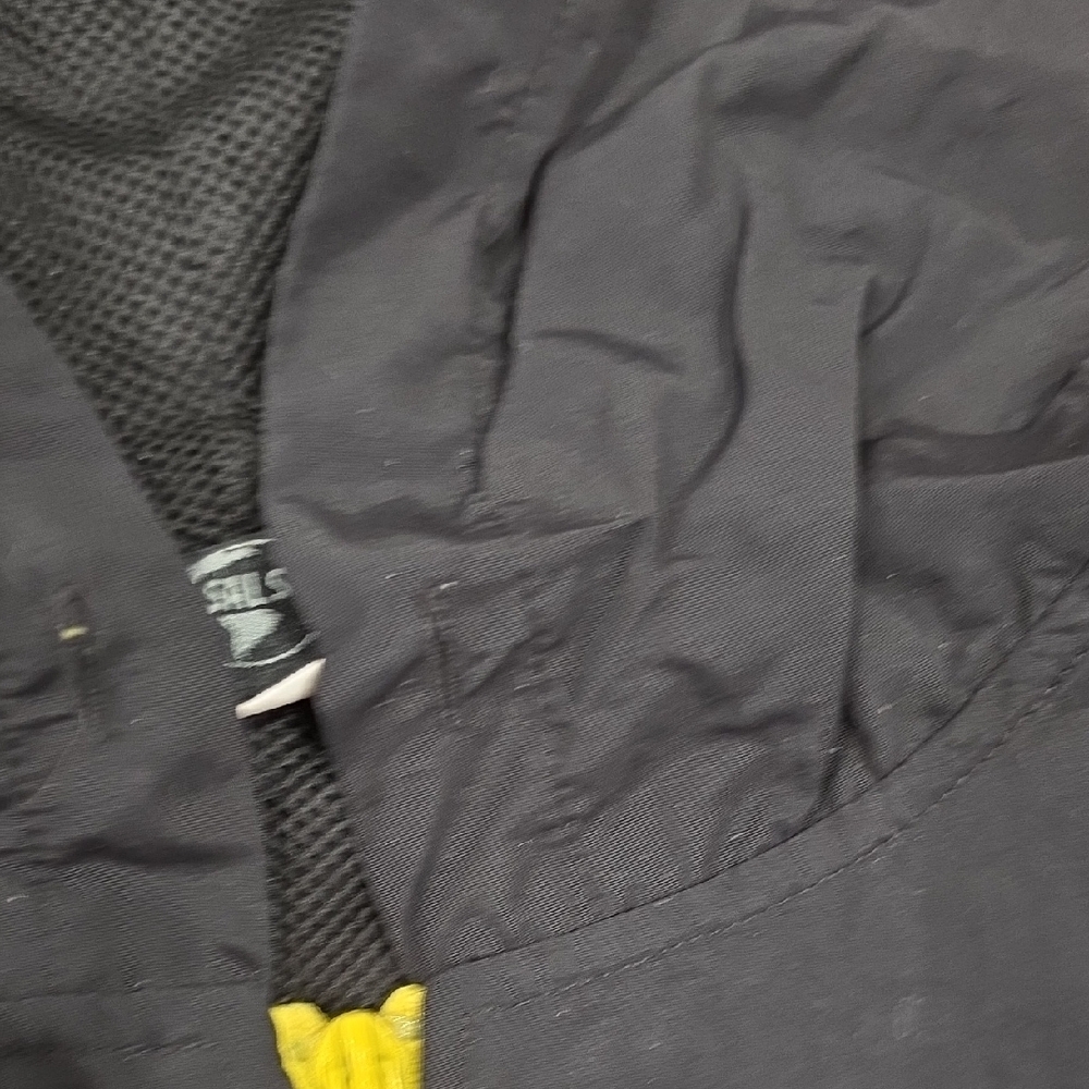 Universal Studio Hooded Windbreaker Jacket - Picture 3 of 5